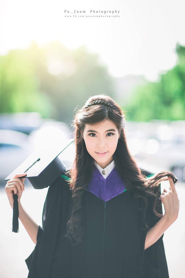 อาจารย์ เดียร์ Kim Shae In