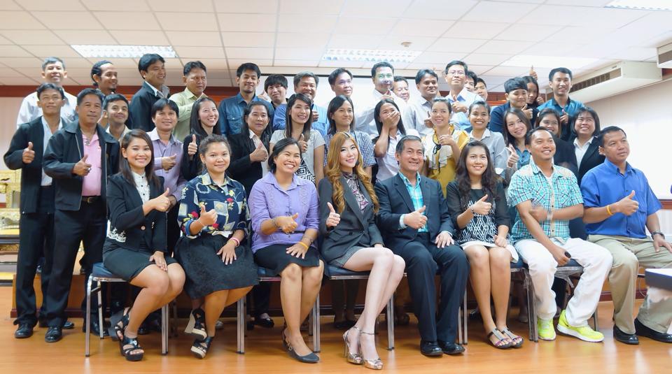 เปิดใจอาจารย์สาวที่สวยที่สุดในประเทศไทย เดียร์ Kimshaein