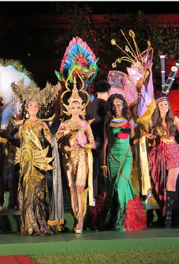 7 สาวเอเซีย vs 13 สาวฝรั่ง ในชุดประจำชาติ MISS GRAND INTERNATIONAL 2015 รอบสุดท้าย