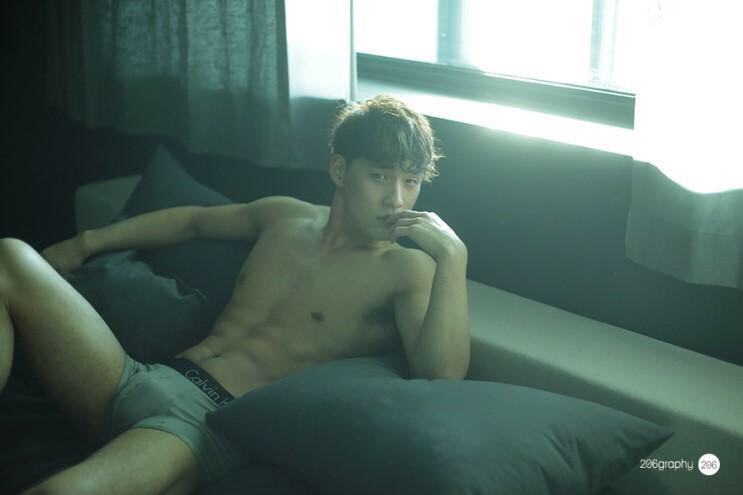Seung Ri (BigBang)