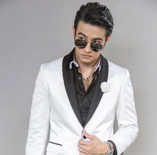 ไม่หล่อมาก ..แต่โคตรมีเสน่ห์  "ขุน ชานนท์"  พิธีกร  "The Face Thailand"