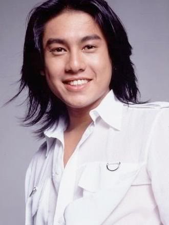จูเสี้ยวเทียน (Ken Zhu) อดีต