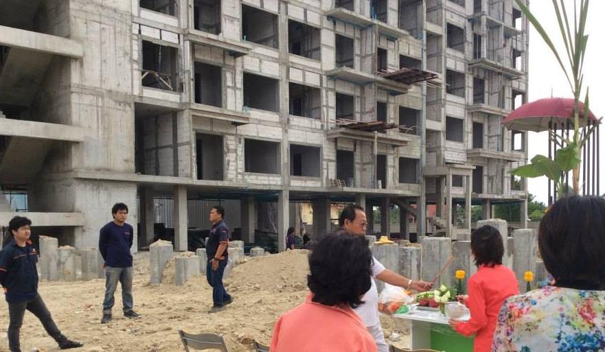  V Condominium