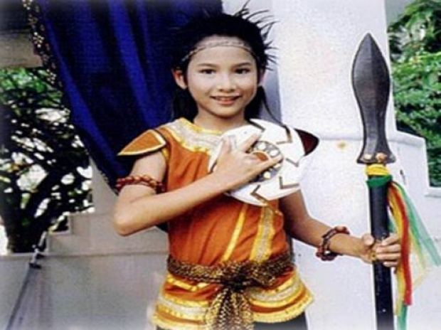 เห็นยัง! ภาพปัจจุบันของ กัน อรรถพันธ์ หรือเจ้าชายโกมินทร์ โตเป็นหนุ่มแล้วหล่อมากนะ