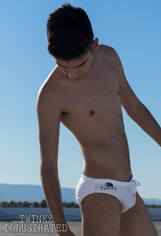 LINE OpenChat : Underwear For Men