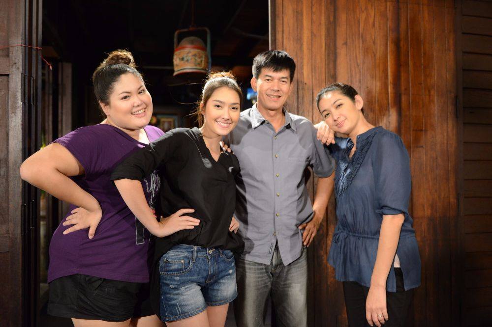สาวน้อยอ้อยควั่น ส่งไม้ผลัดต่อ สาวน้อยซอยรจนา