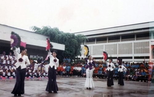 ส่องภาพซุปตาร์ อั้ม พัชราภา สมัยเป็นดัมเมเยอร์-เต้นโชว์งานโรงเรียน สวยใสตั้งแต่เอ๊าะๆไม่เปลี่ยน