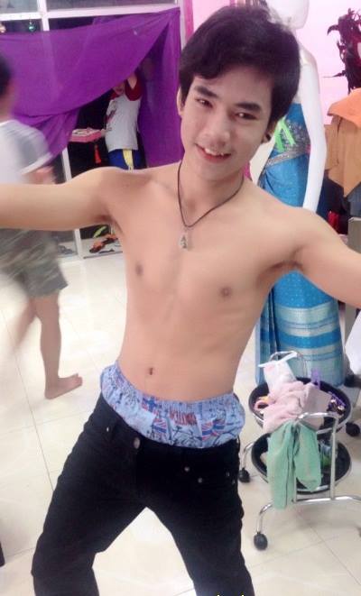 เด่กบ้านๆสักจานป่าวเพ่