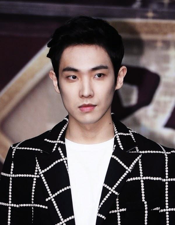 อีจุน MBLAQ ในซีรี่ส์ Mr.Back ขอย้อนวัยให้หัวใจกลับไปเฟี้ยว