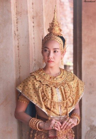 นุ่น วรนุช ณ พิษวาท