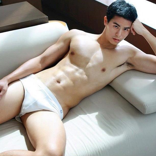 ถอดโชว์เรือนร่าง 847