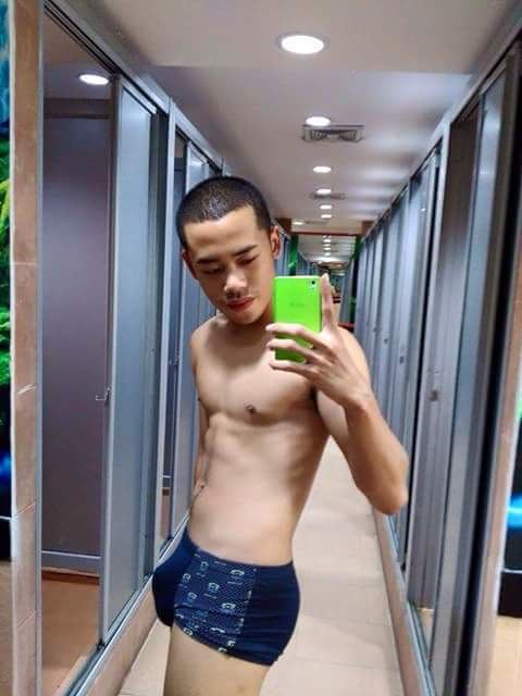 Thai Man on Twitter