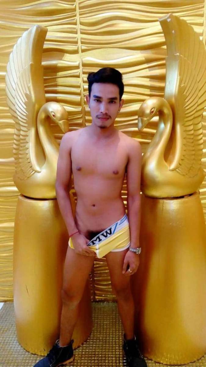 Thai Man on Twitter