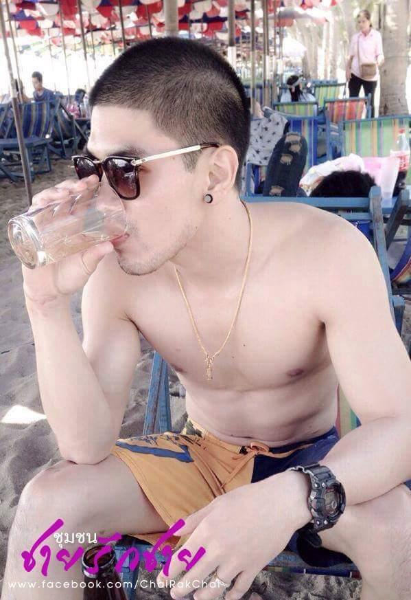 Thai Man on Twitter