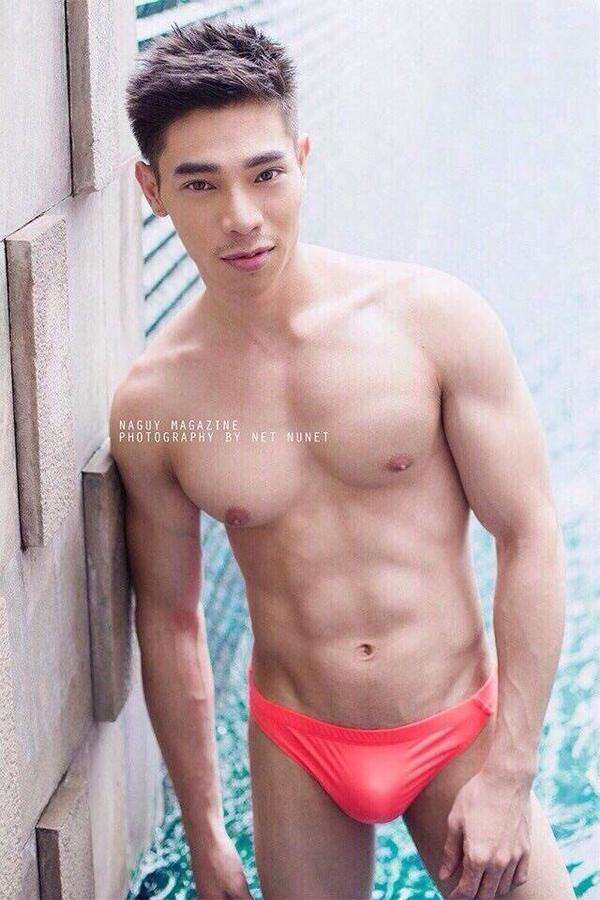 Thai Man on Twitter