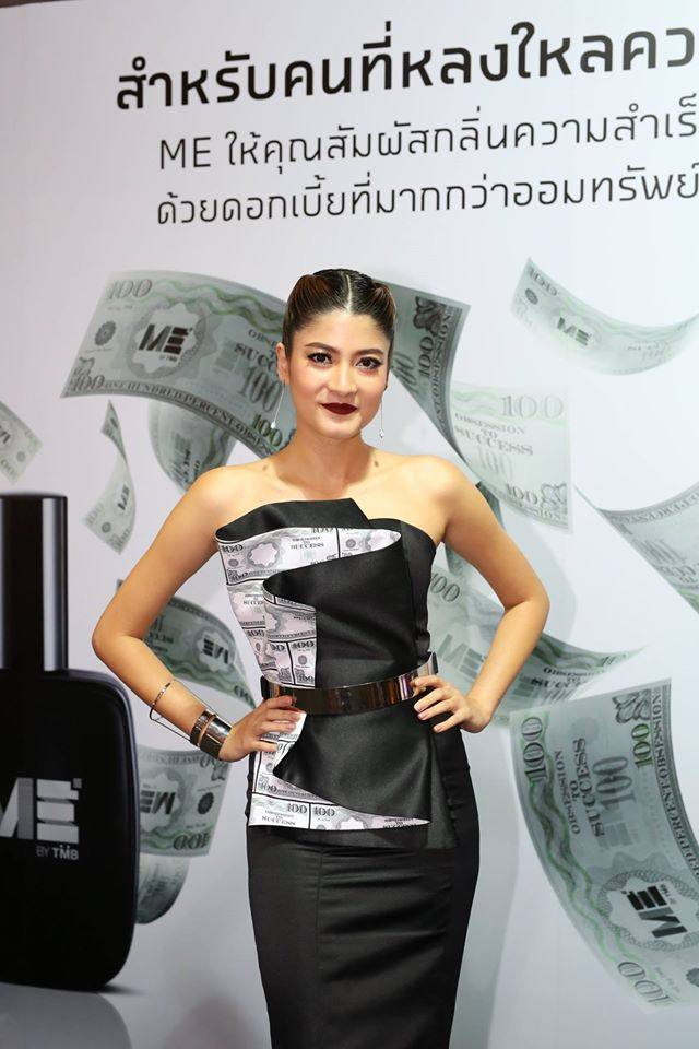 [รวมรูป] คู่น่าจิ้น แอนดริวมาร์กี้ในงานเปิดตัวน้ำหอมกลิ่นความสำเร็จ