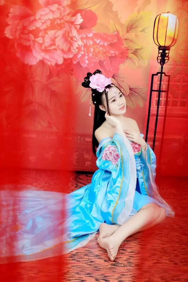 สาวจีนถ่ายแบบ เซ็กซี่ part 172