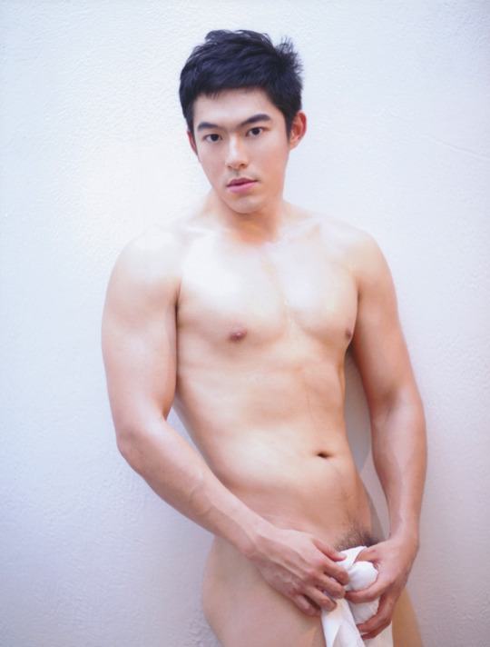 ถอดโชว์เรือนร่าง 892