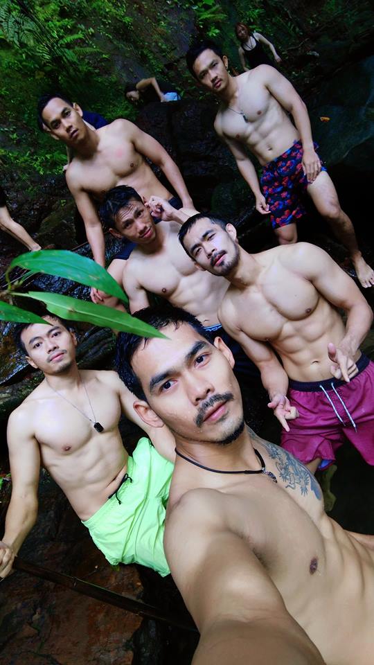 ถอดโชว์เรือนร่าง 896