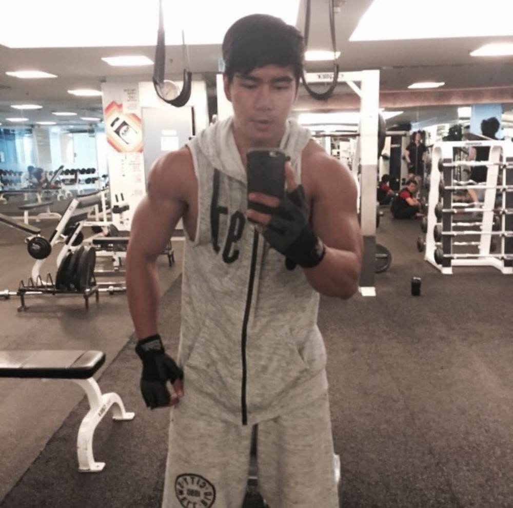 กำปั้น บาซู