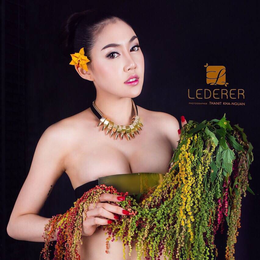 ชัดๆระดับ HD ภาพเซตที่ 9 เก๋ เลเดอเรอร์ "Thai Inter"