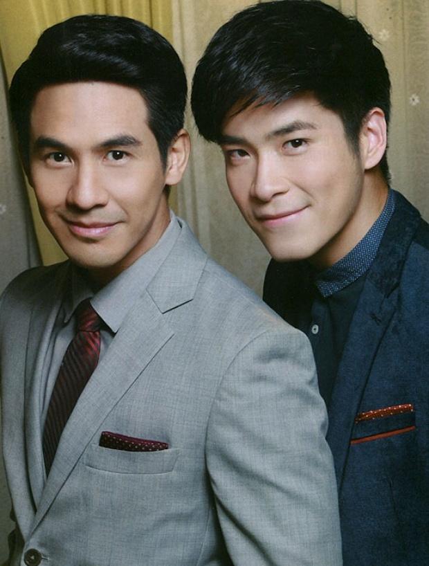 ใครหล่อกว่ากัน ! โป๊ป - อาเล็ก บอกเลยเป๊ะทั้งคู่