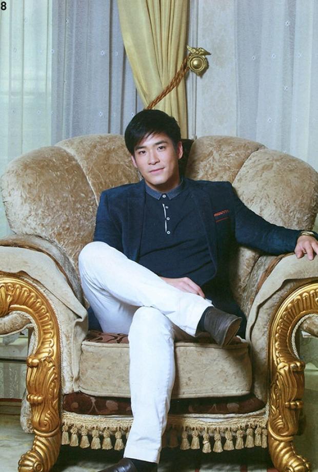 ใครหล่อกว่ากัน ! โป๊ป - อาเล็ก บอกเลยเป๊ะทั้งคู่