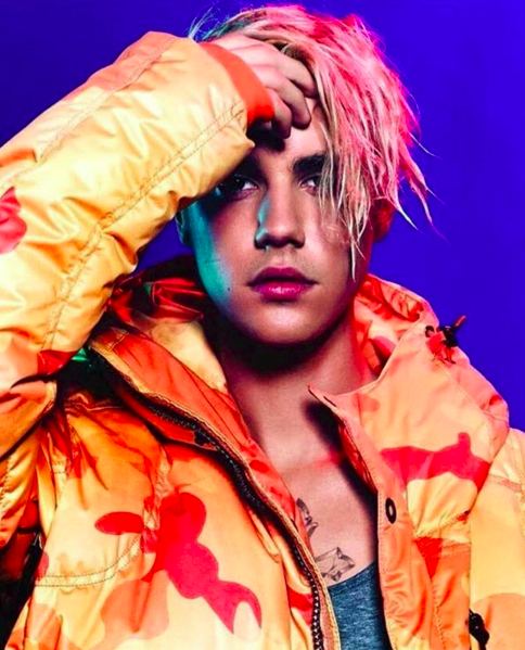 Justin Bieber ถ่ายแบบขึ้นปกนิตยสาร Billobard Magazine