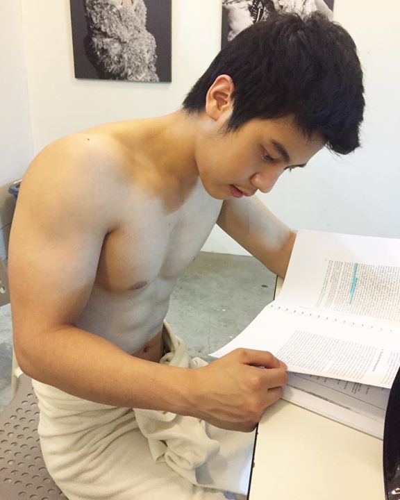 สุดหล่อกับวันหยุด อิอิ