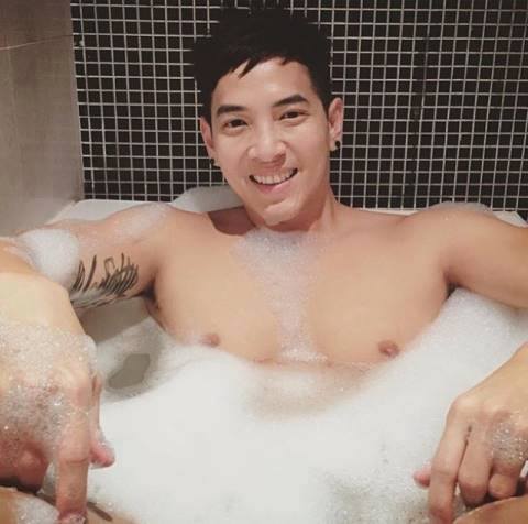 สุดหล่อกับวันหยุด อิอิ