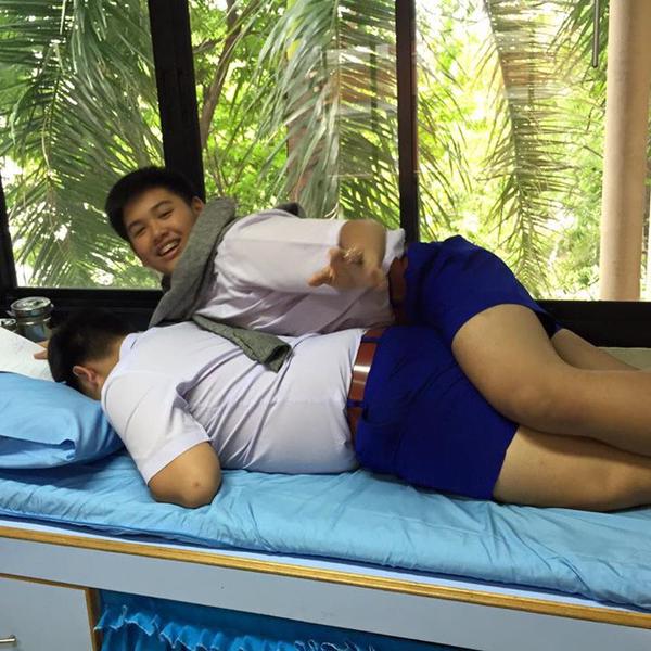 วัยรุ่น วัยแซบ