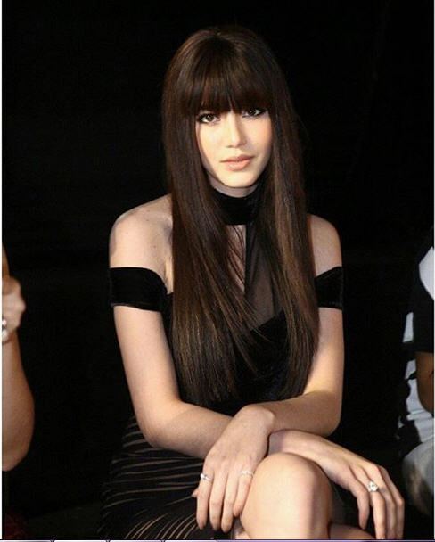จำได้มั้ยนางเอกดังคนนี้คือใคร... ลุคผมหน้าม้าชุดดำ สวยพิฆาตมาก ??