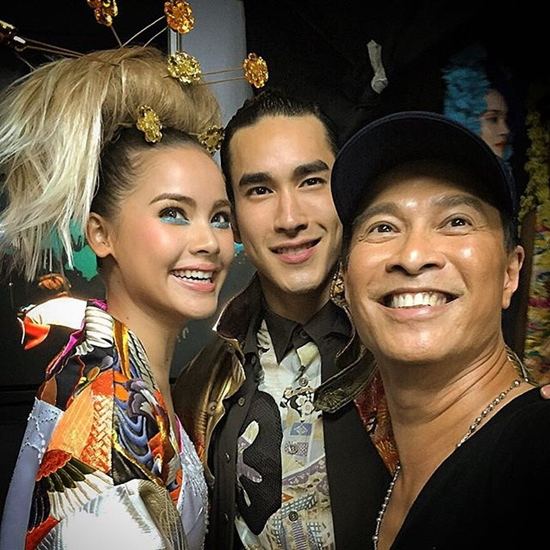 อลังการงานสร้าง รวมดารา-นางแบบมากมาย ในงาน Siam Paragon Bangkok International Fashion Week 2015