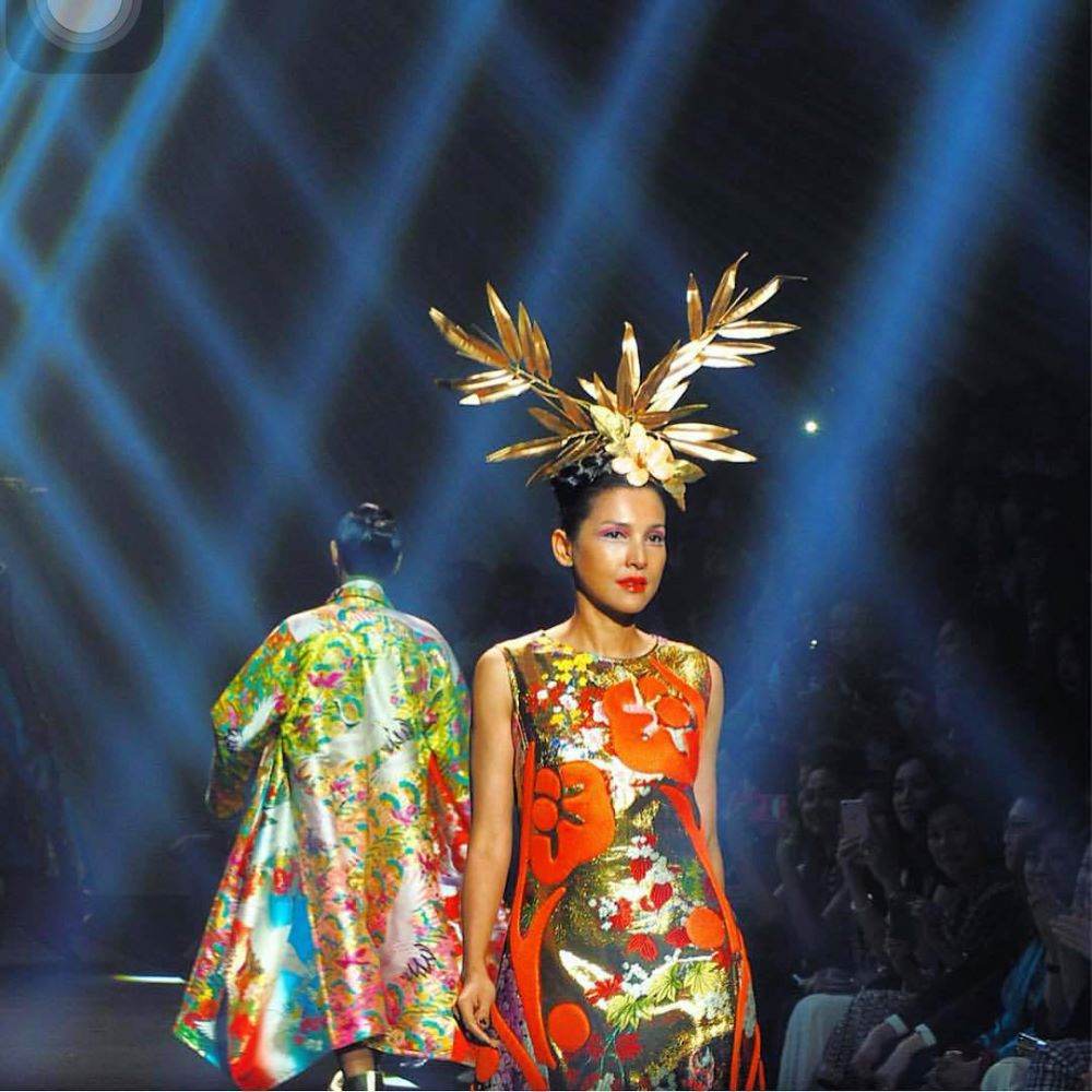 อลังการงานสร้าง รวมดารา-นางแบบมากมาย ในงาน Siam Paragon Bangkok International Fashion Week 2015