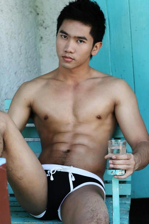 เรียกเลือดดด"เลียๆ