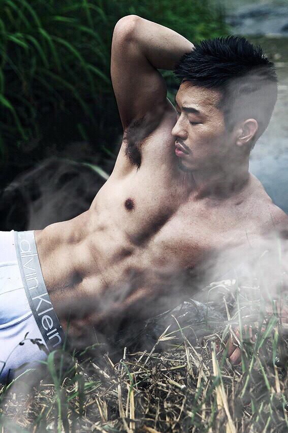 เรียกเลือดดด"เลียๆ