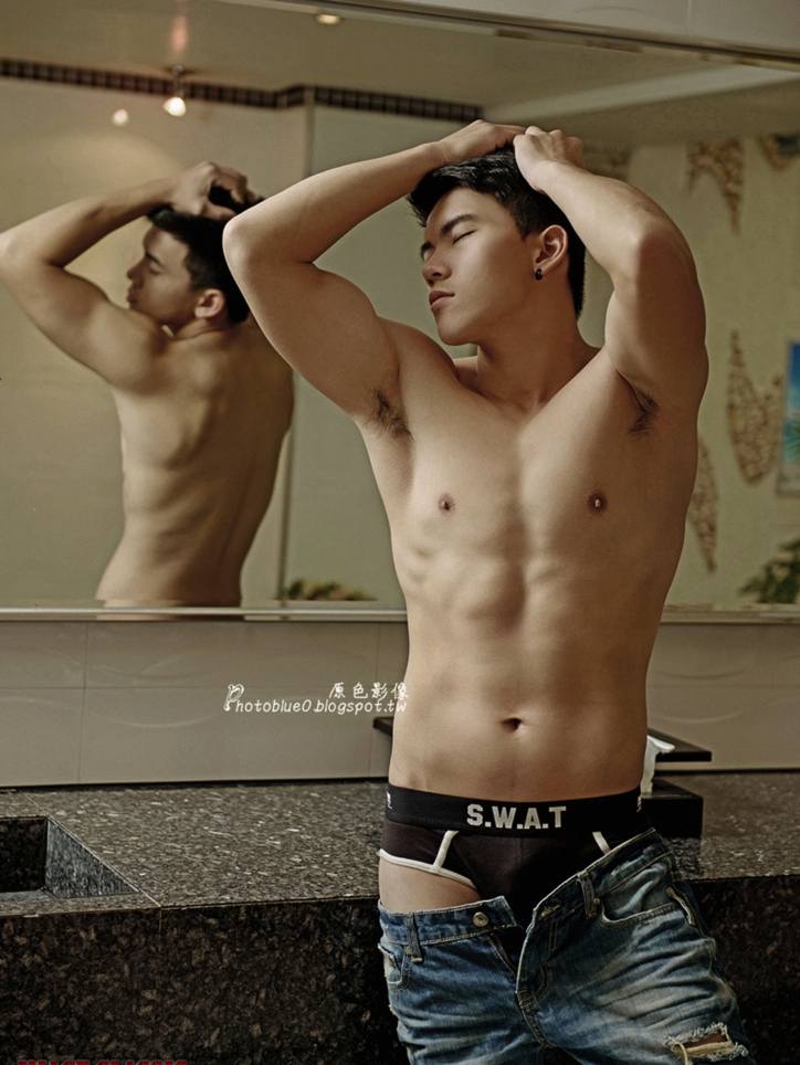 ขาวใส ลำแน่น>>>