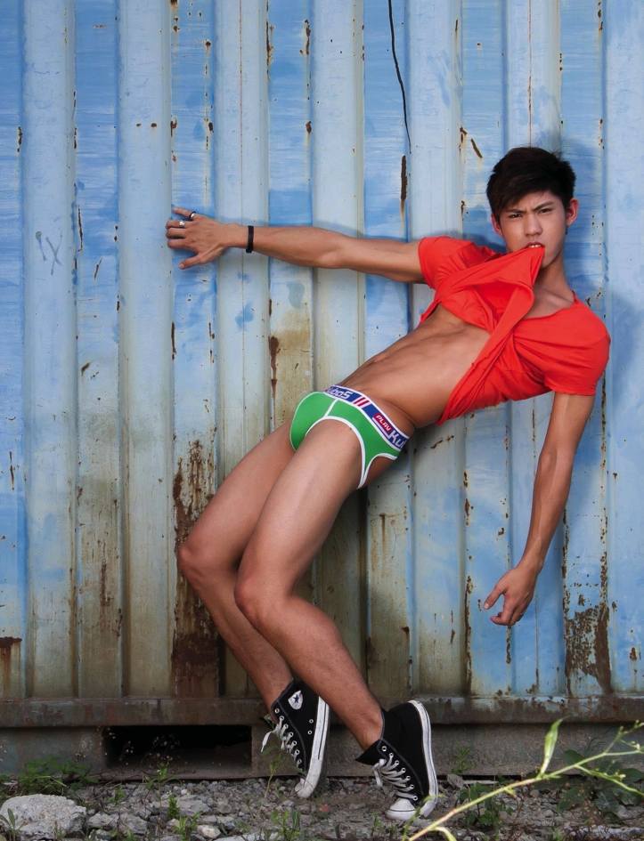 ตี๋จีน หุ่นพอดีคำ