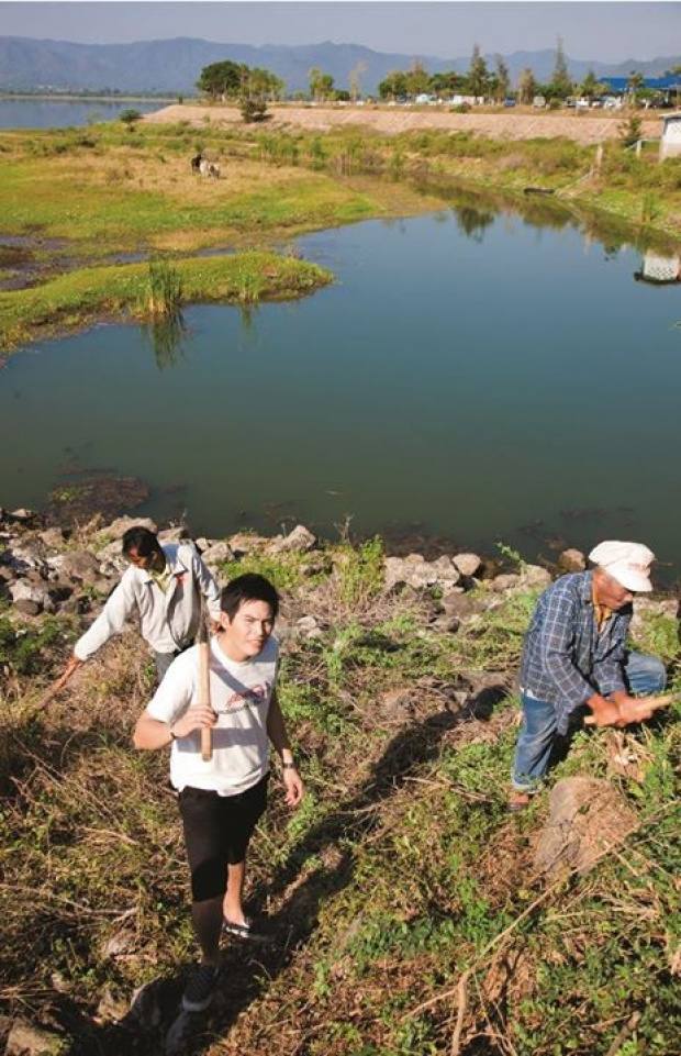 หลากเรื่องราวที่จะทำให้คุณรู้ว่า ทำไมใคร ๆ ก็รักผู้ชายชื่อ "ปอ ทฤษฎี"
