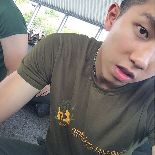 น้องโดนัท หนุ่มมัธยมกล้ามโต จาก เซนต์ดอมินิก