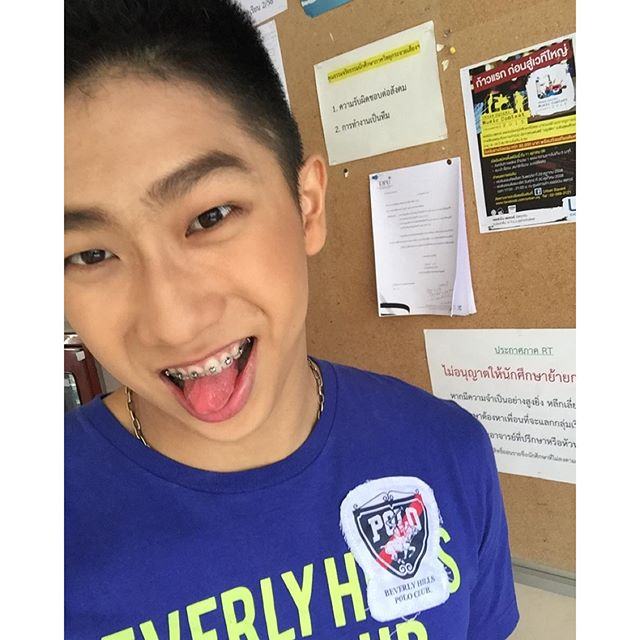 น้องโดนัท หนุ่มมัธยมกล้ามโต จาก เซนต์ดอมินิก