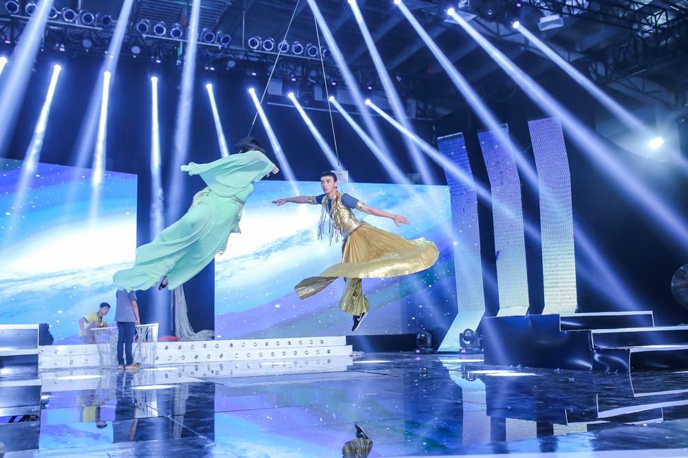 Koolcheng Trịnh Tú Trung - Reality show "Cùng Nhau Toả Sáng" final show
