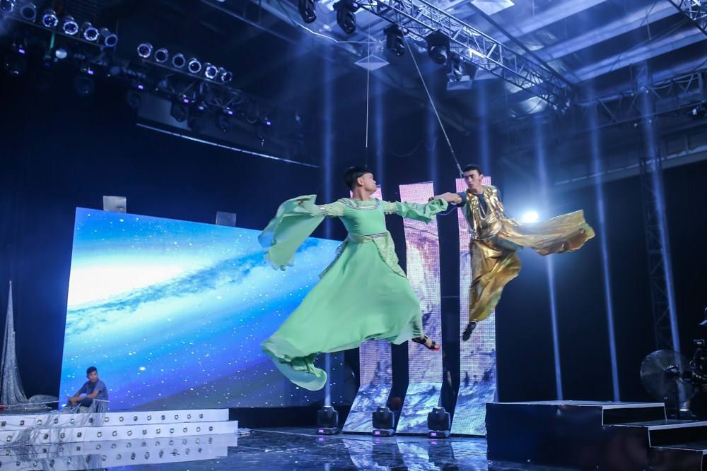 Koolcheng Trịnh Tú Trung - Reality show "Cùng Nhau Toả Sáng" final show