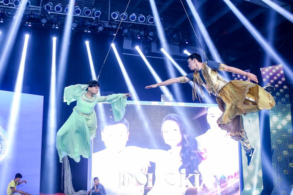 Koolcheng Trịnh Tú Trung - Reality show "Cùng Nhau Toả Sáng" final show