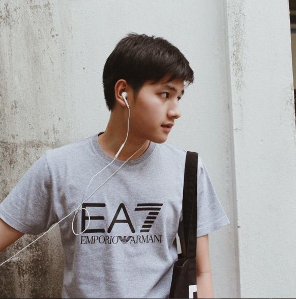 โหวต ! กัน-โบกัส  แตกเนื้อหนุ่ม ใครหล่อสุด !!!
