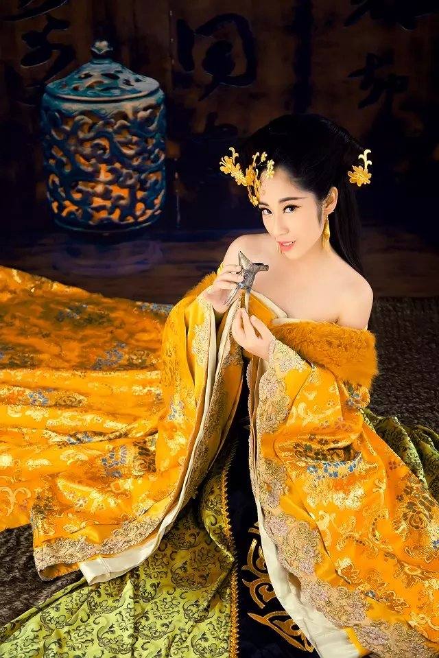 สาวจีนถ่ายแบบ เซ็กซี่ part 177