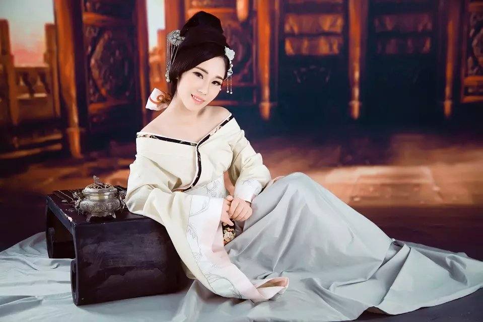 สาวจีนถ่ายแบบ เซ็กซี่ part 177