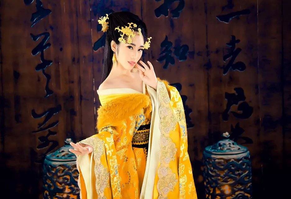 สาวจีนถ่ายแบบ เซ็กซี่ part 177