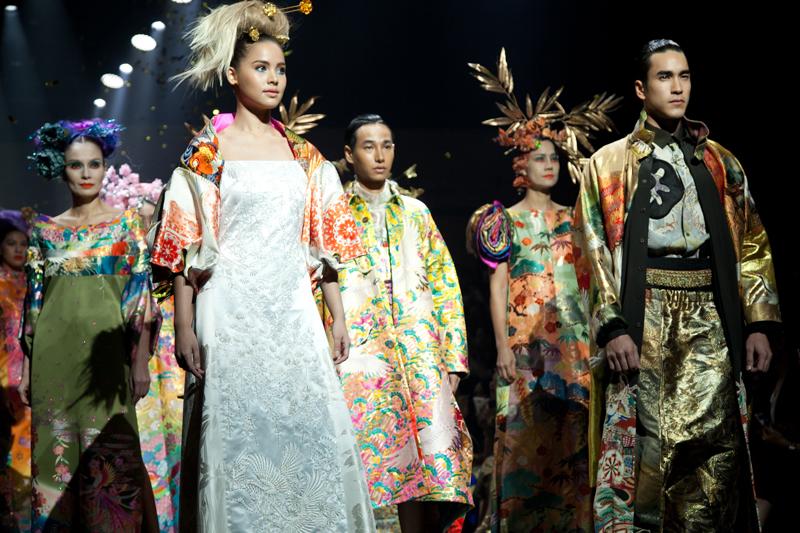 Ruby Yến Trang, Yến Nhi, Koolcheng Trịnh Tú Trung - BIFW 2015