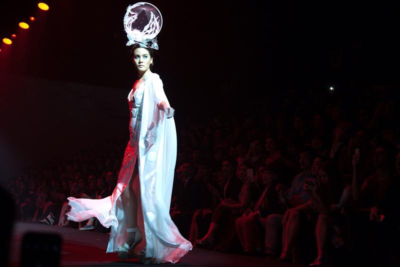 Ruby Yến Trang, Yến Nhi, Koolcheng Trịnh Tú Trung - BIFW 2015
